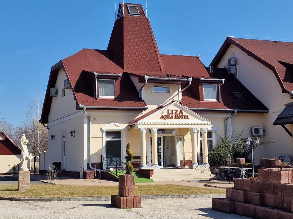Liza Aqua & Conference Hotel Lajosmizse Exterior photo